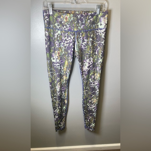 Lululemon Women's Wunder Under Ptn‎ Full On Luxtreme Floral Sport Iris Flower SZ - Picture 1 of 4